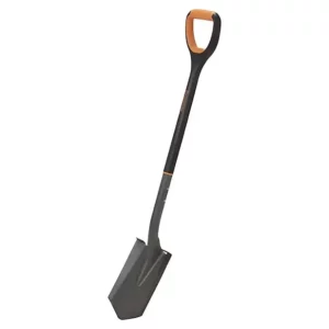Magnusson-pointed-digging-spade-BQ-Spade.